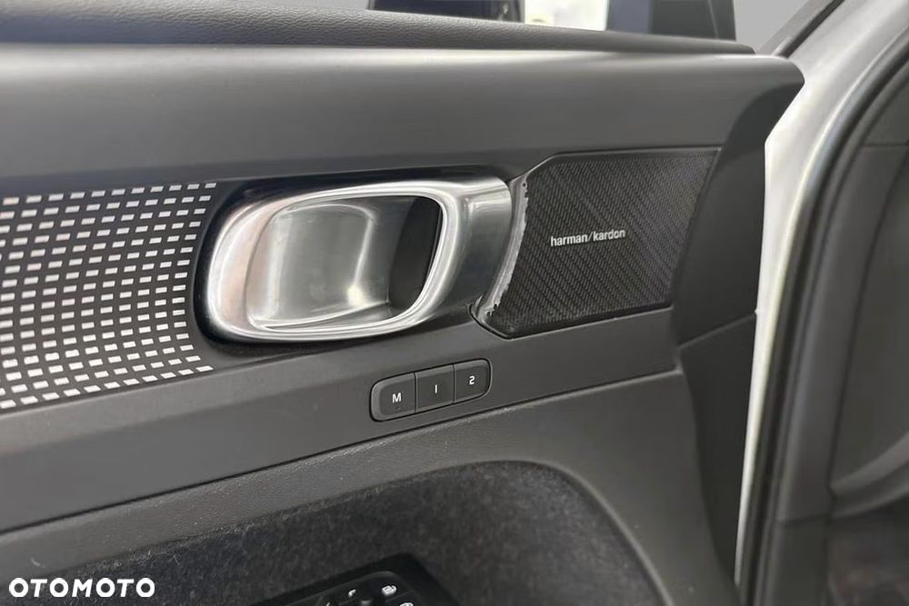 Volvo XC 40 T5 Recharge DKG RDesign - 24