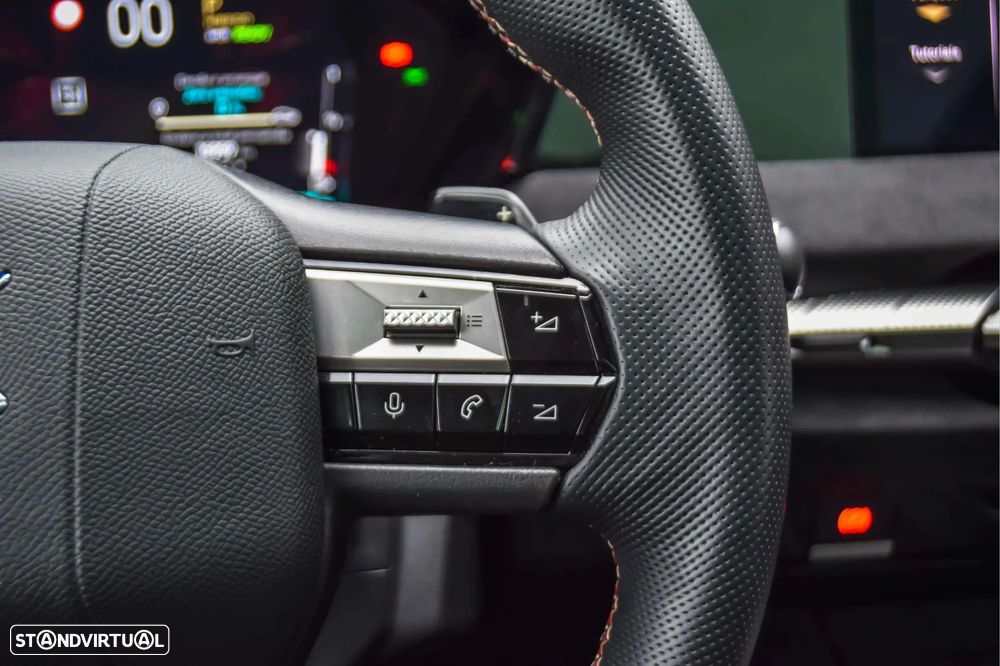 DS DS4 E-Tense Performance Line EAT8 - 23