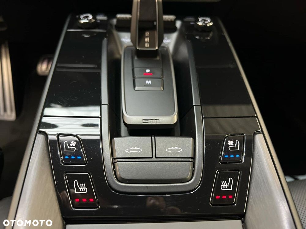 Porsche 911 Edition 50Y Design - 29