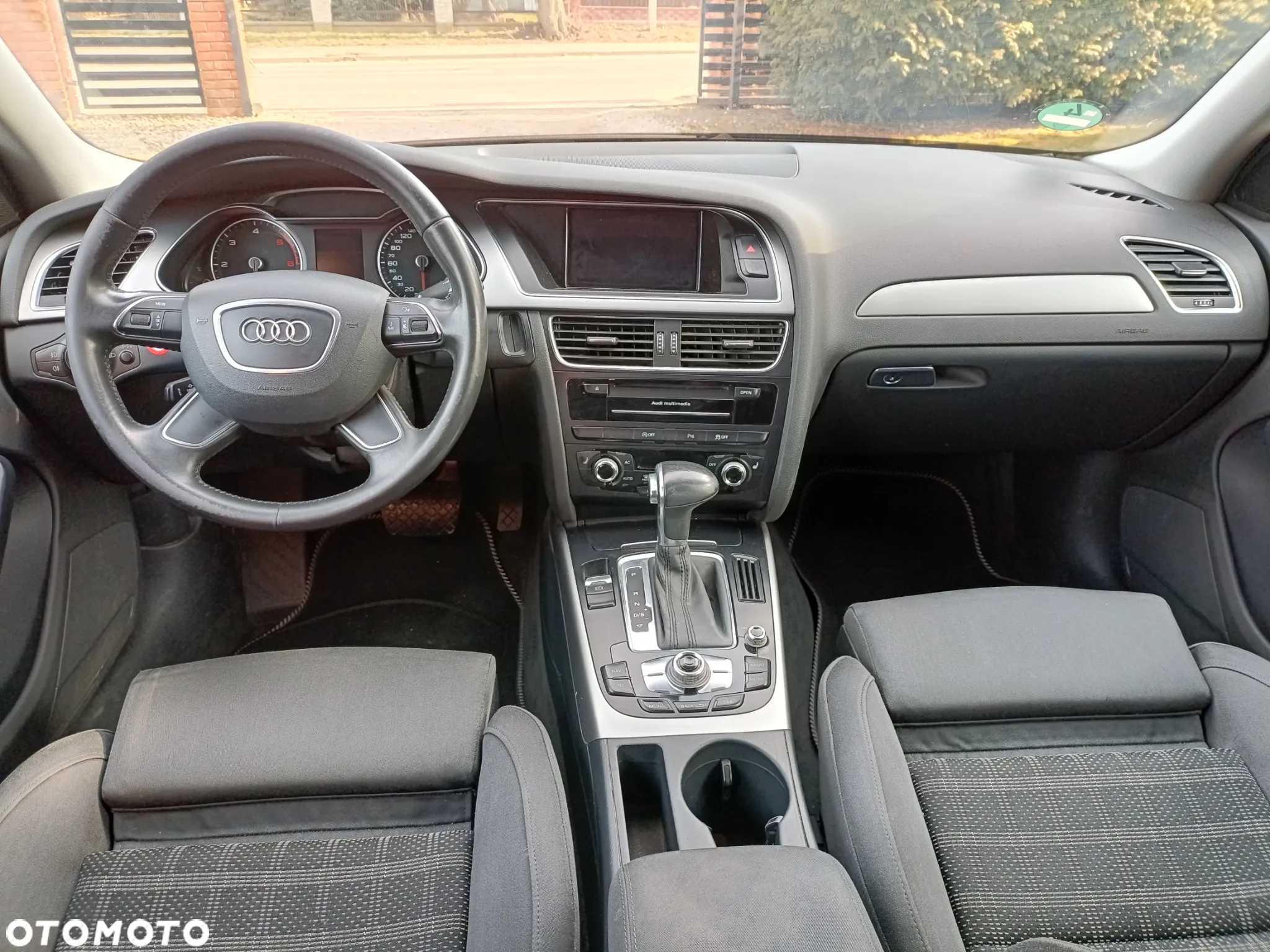 Audi A4 2.0 TDI Design S tronic - 12