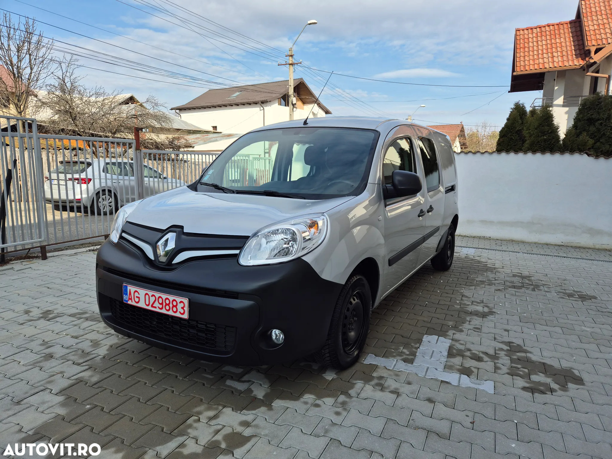 Renault Kangoo dCi 110 FAP Start & Stop Grand - 4
