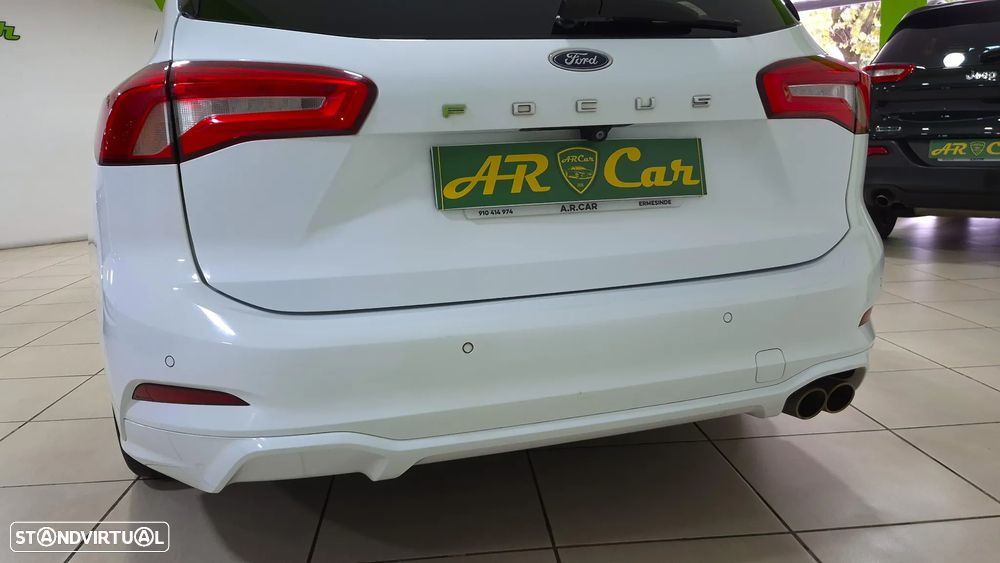 Ford Focus SW 1.0 EcoBoost ST-Line - 33