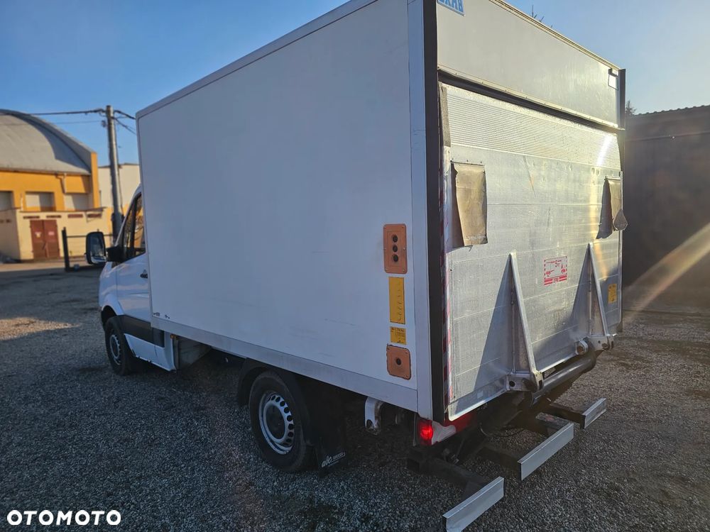 Mercedes-Benz Sprinter - 15