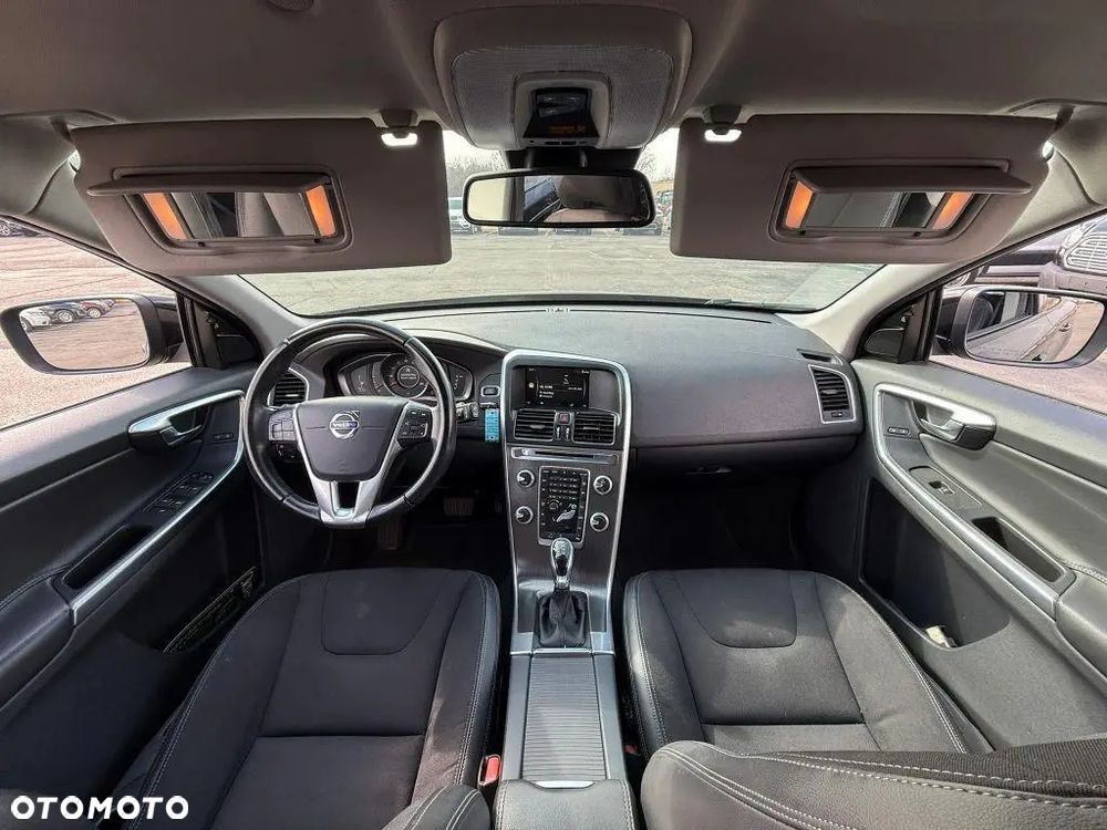 Volvo XC 60 T5 Momentum - 15