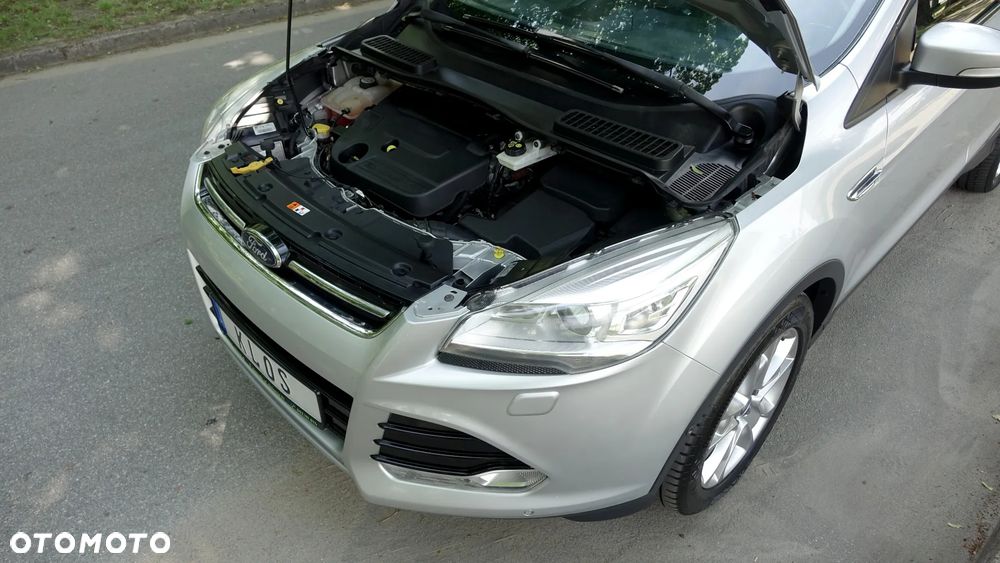 Ford Kuga 2.0 TDCi 4x4 Titanium - 25