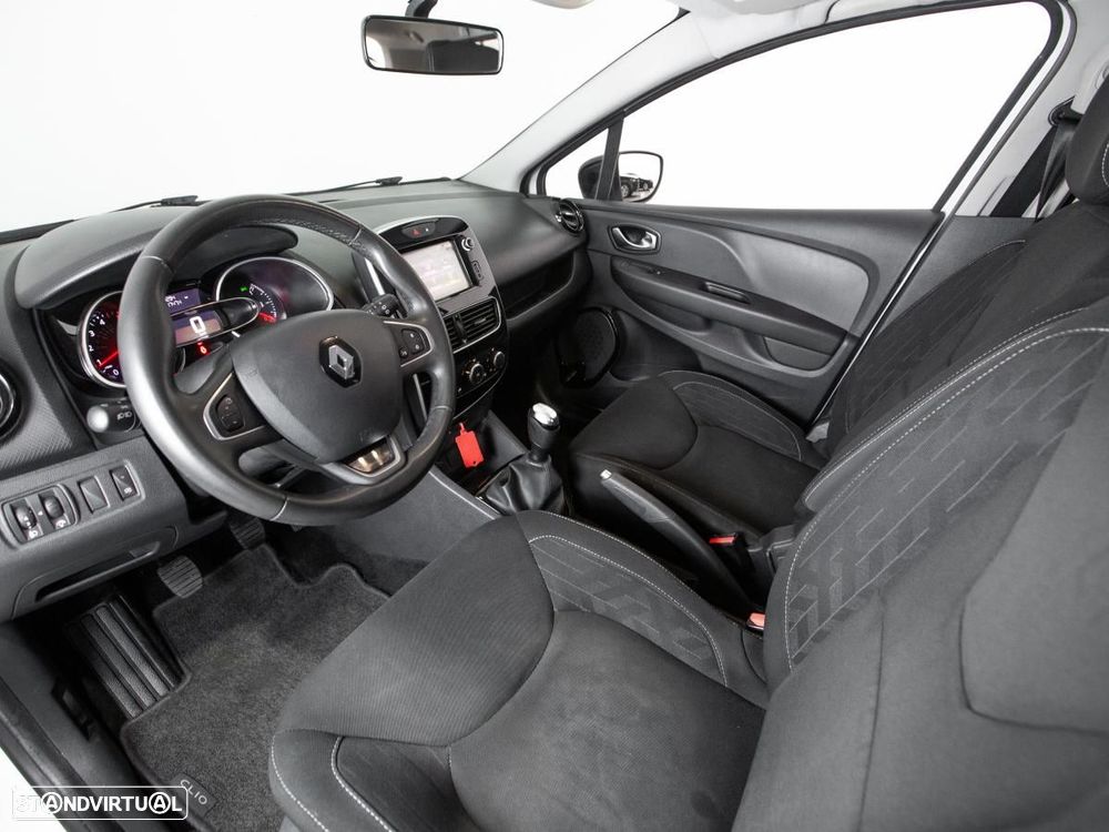 Renault Clio Sport Tourer 1.5 dCi Limited - 6