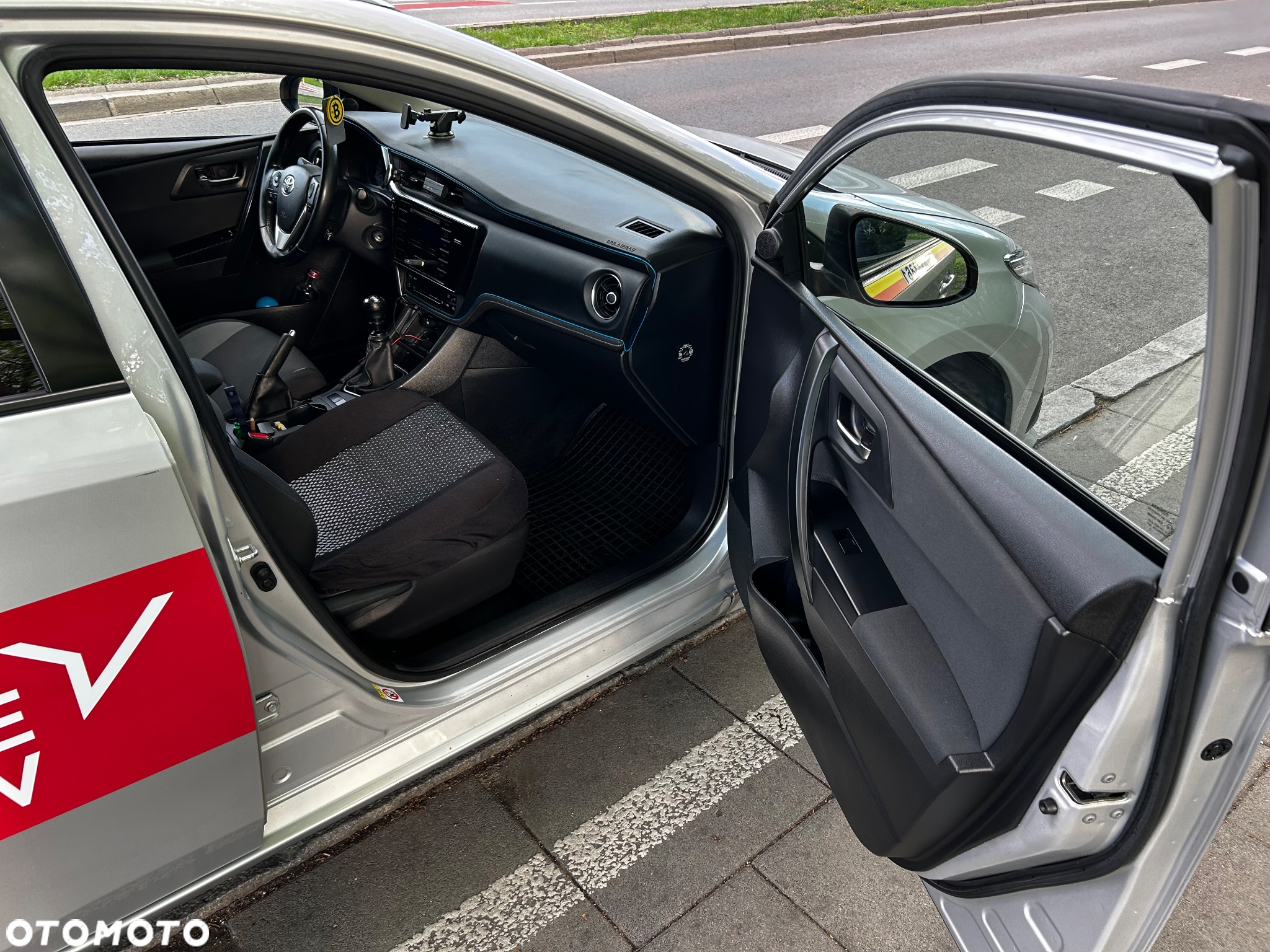 Toyota Auris - 13