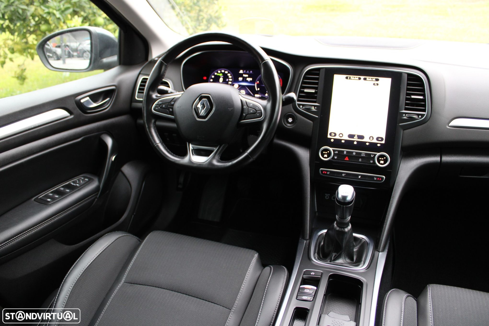 Renault Mégane Sport Tourer 1.5 Blue dCi Intens - 23