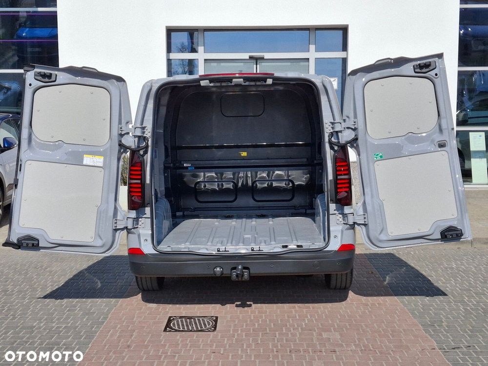 Volkswagen Transporter - 8