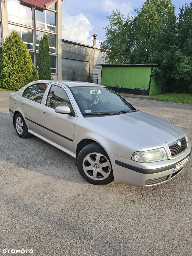 Skoda Octavia - 1