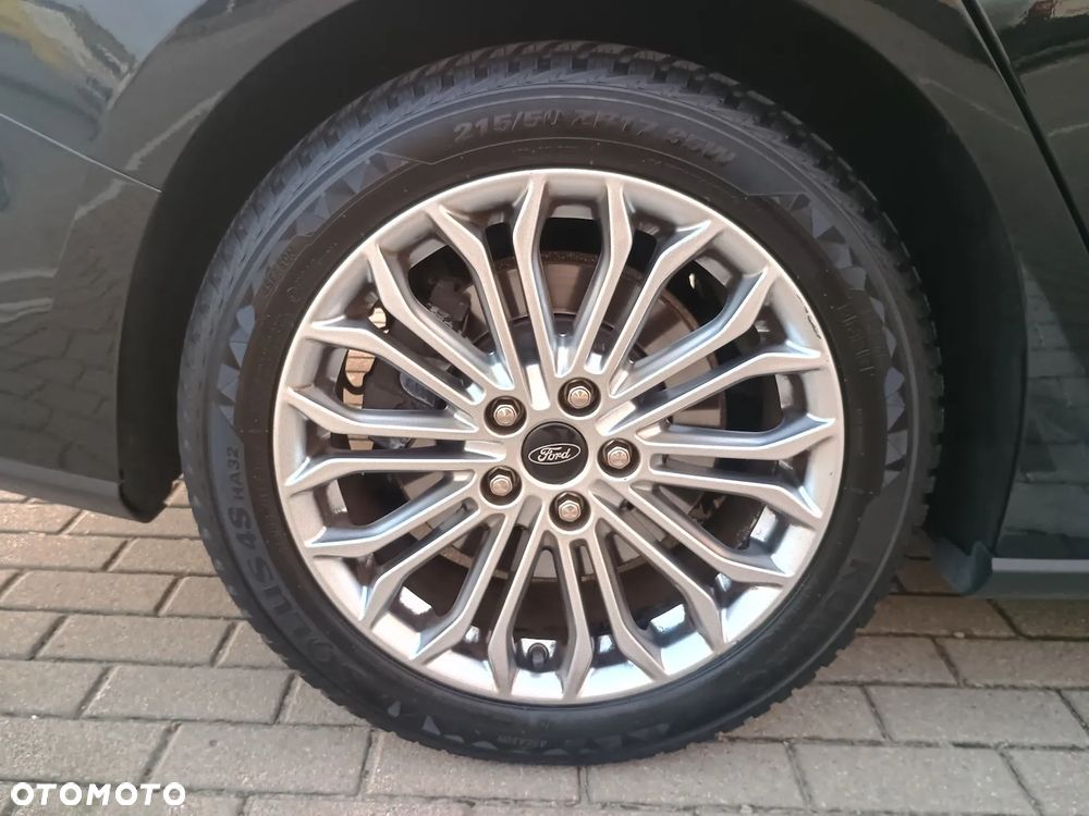 Ford Focus 1.0 EcoBoost Titanium Business - 22