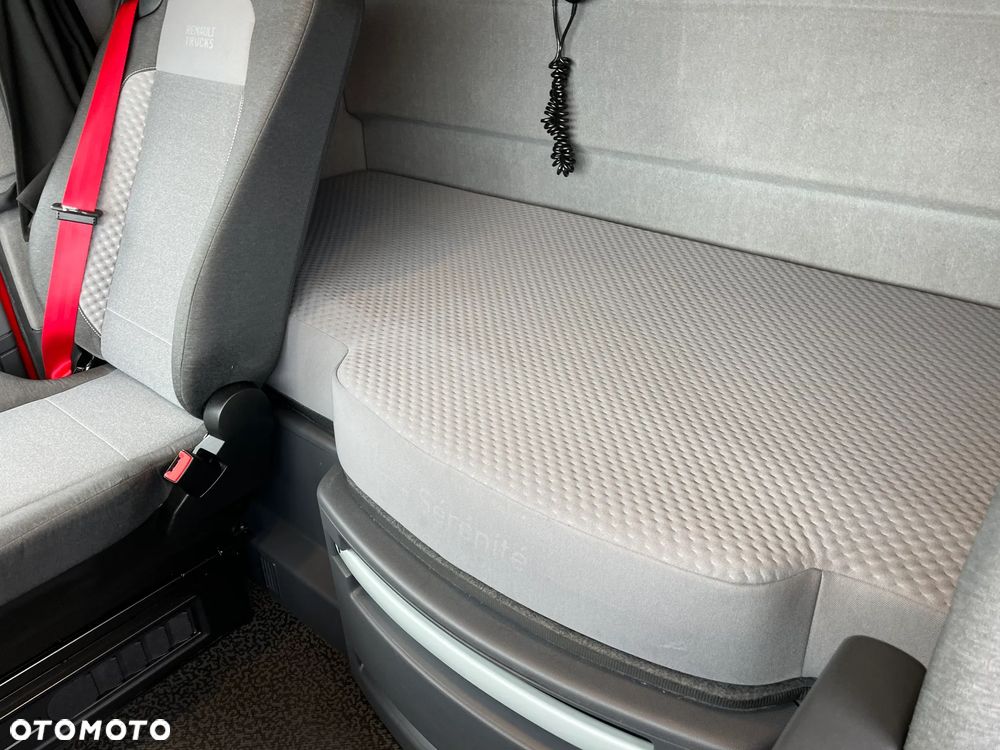 Renault HIGH 480 - 11