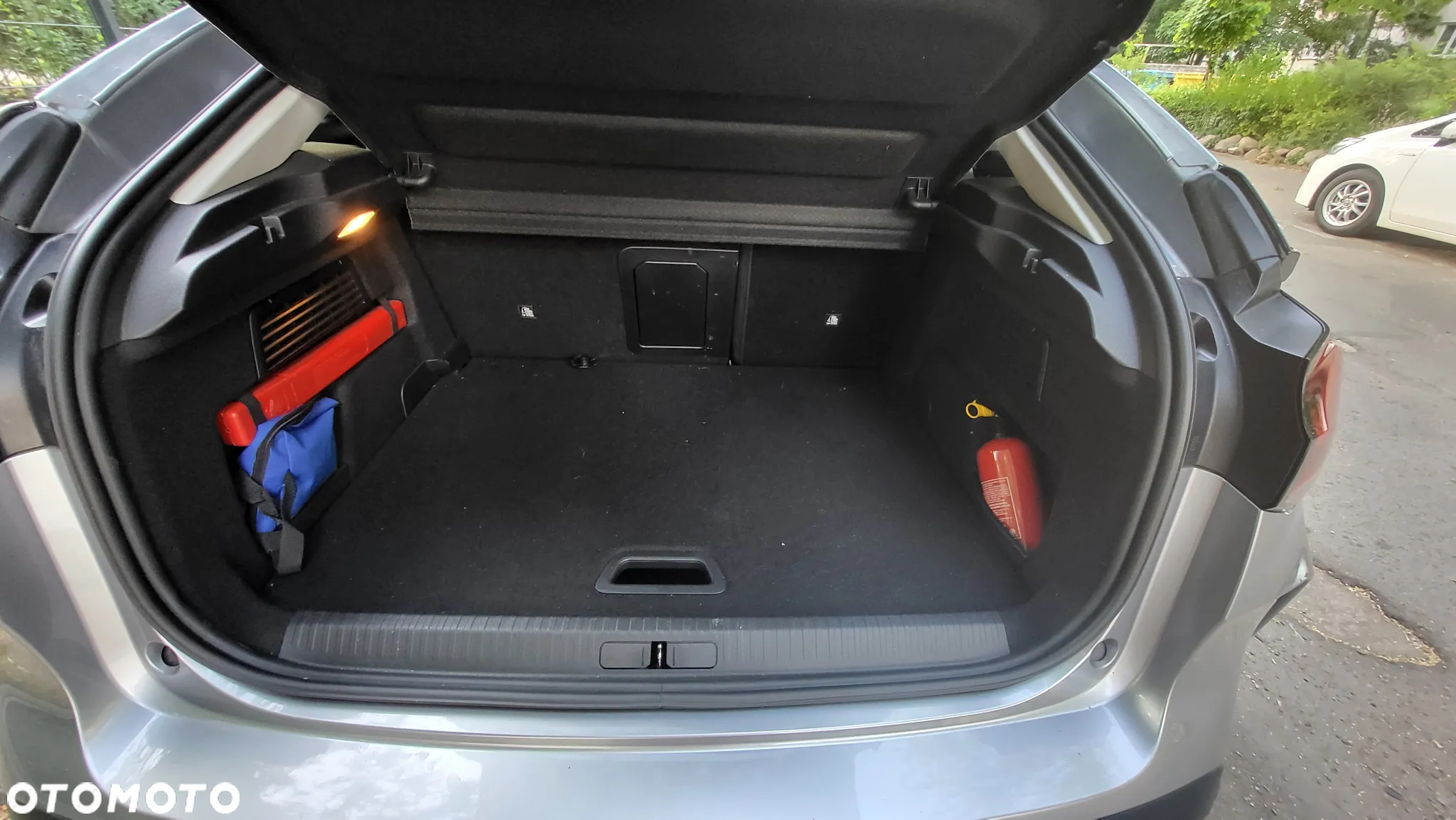 Citroën C4 1.2 PureTech Shine S&S EAT8 - 18