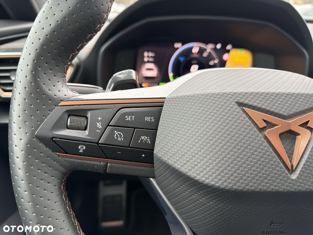 Cupra Formentor 1.4 e-Hybrid VZ DSG - 15