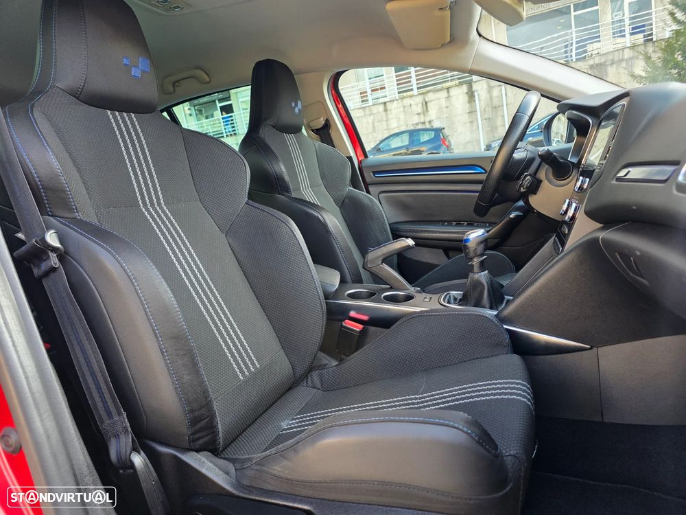 Renault Mégane 1.5 dCi GT Line - 23