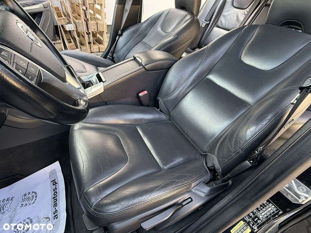 Volvo V60 D4 Momentum - 13