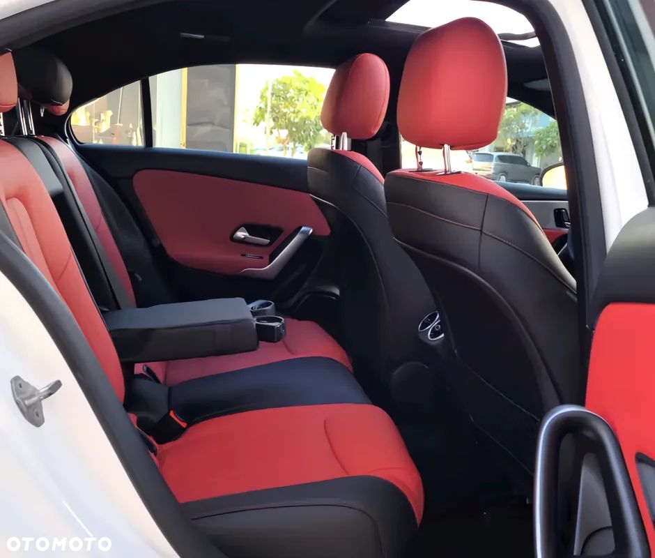 Mercedes-Benz Klasa A 220 7G-DCT AMG Line - 10