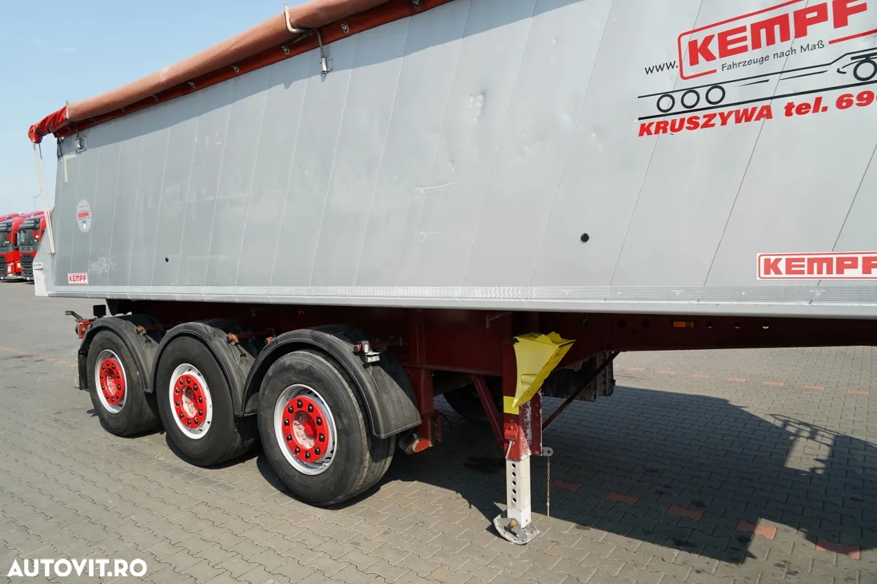 Kempf BASCĂLĂTOR KEMPF / ALUMINIU / 25 m³ / AXE MERCEDES / AXĂ RELAXABILĂ - 9