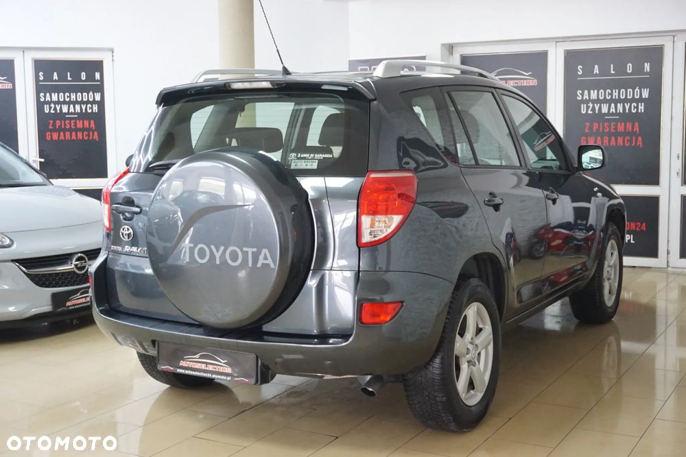Toyota RAV4 2.2 D-4D 4x4 - 6