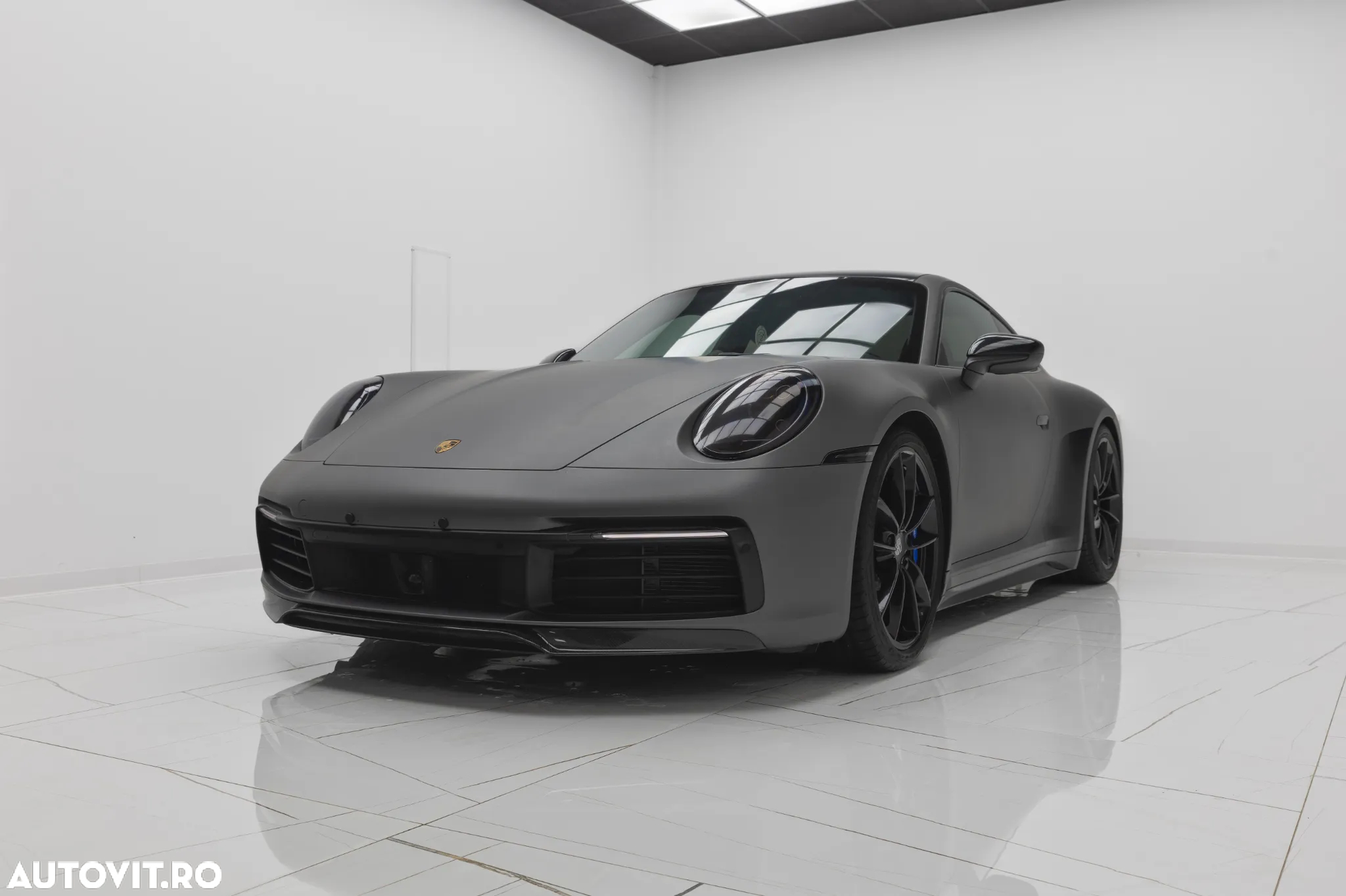Porsche 911 Carrera 4S - 6