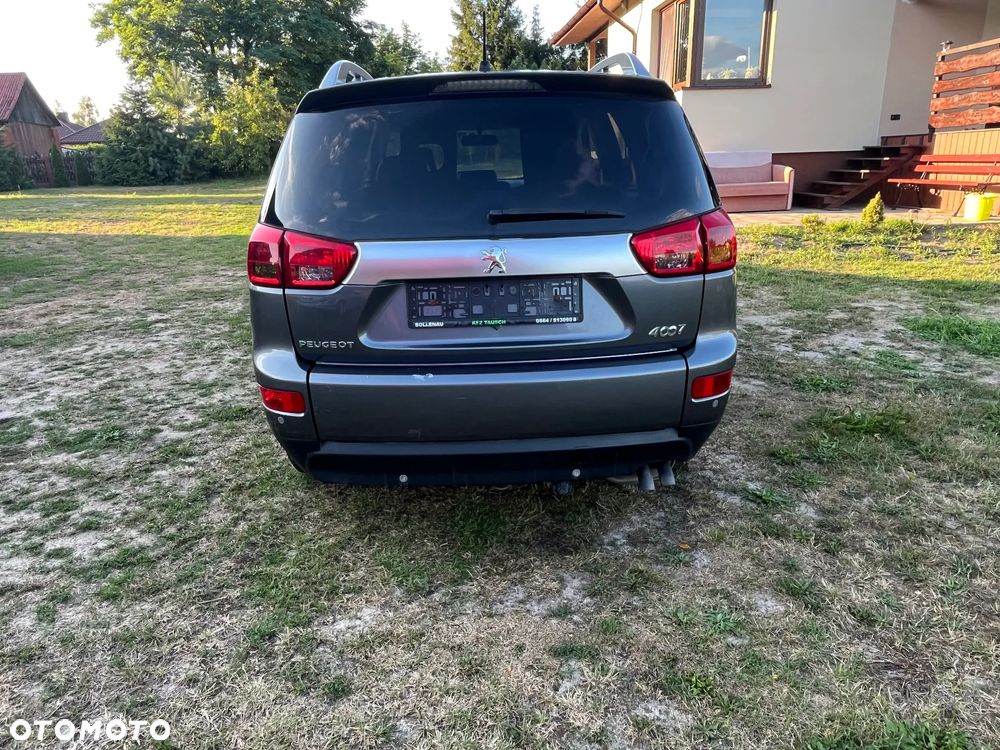 Peugeot 4007 HDI FAP 7-Sitzer Platinum - 9