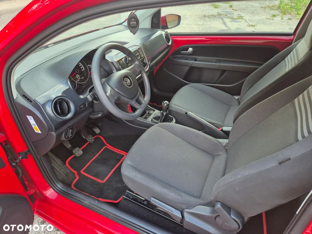 Volkswagen up! - 9