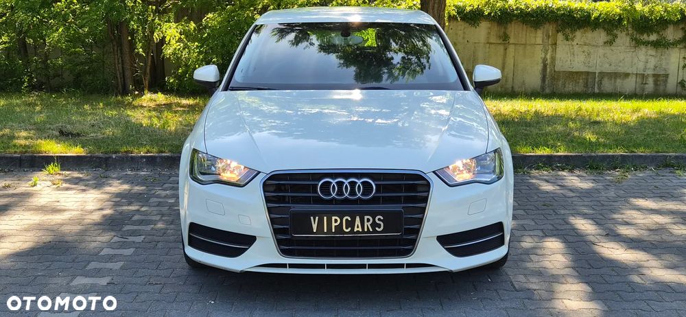 Audi A3 Sportback 1.6 TDI Attraction - 5