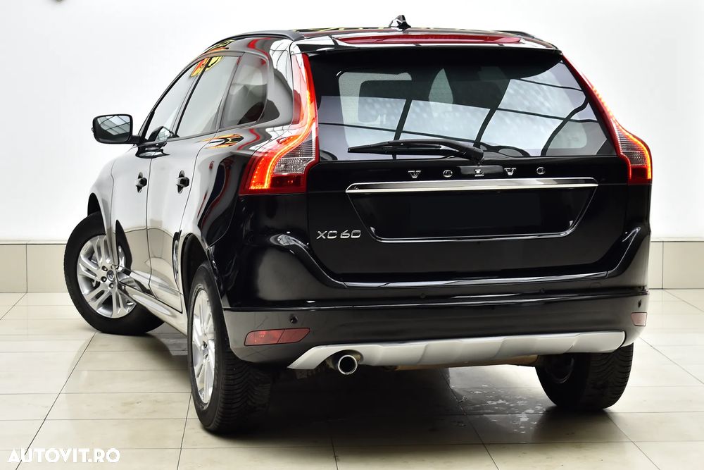 Volvo XC 60 D3 Geartronic Kinetic - 4