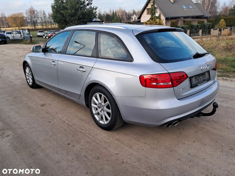 Audi A4 Avant 2.0 TDI e DPF Attraction - 6
