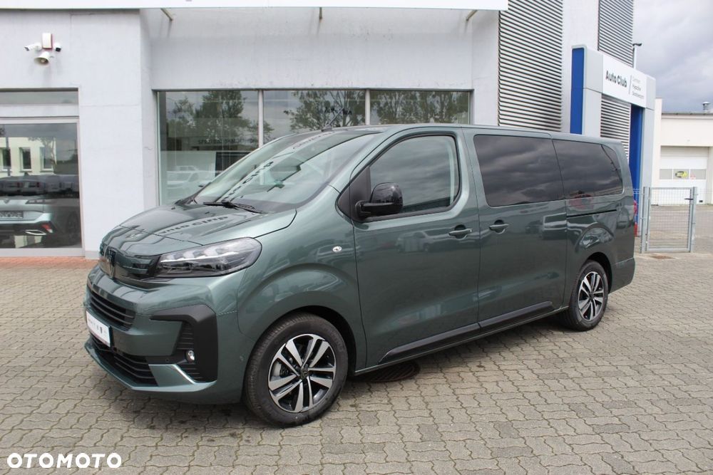 Peugeot Traveller - 2