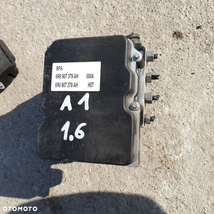 VW SKODA SEAT AUDI A1 1.6 TDI POMPA ABS 6R0614517Q 6R0907379AH 12R - 1