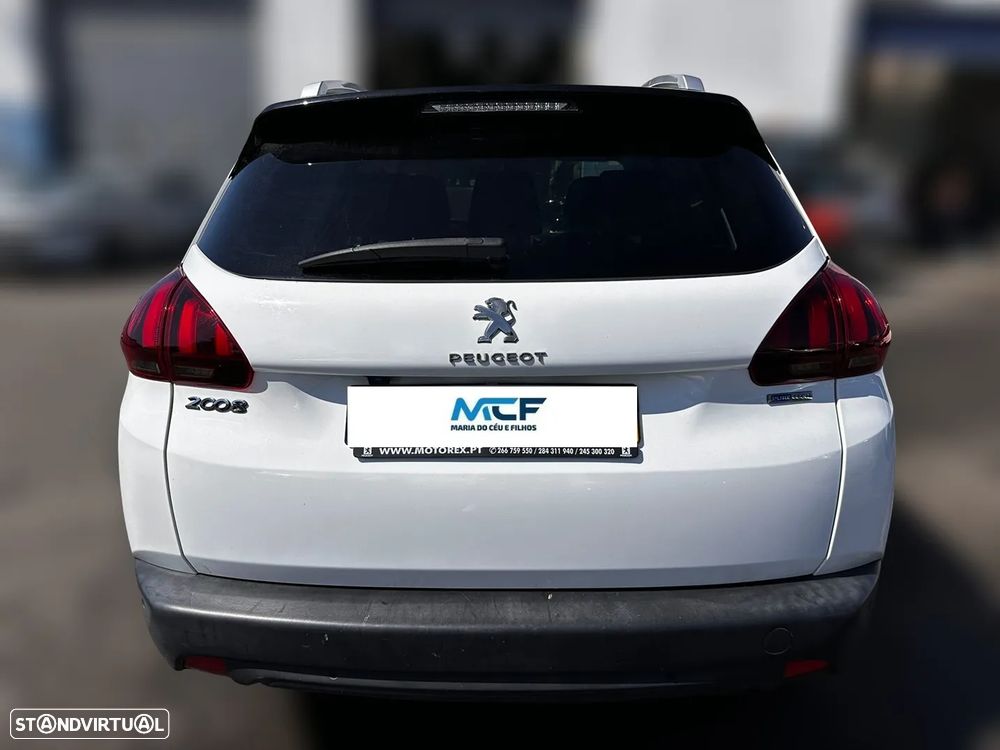 Peugeot 2008 1.2 VTI SW de 2016 para peças - 10