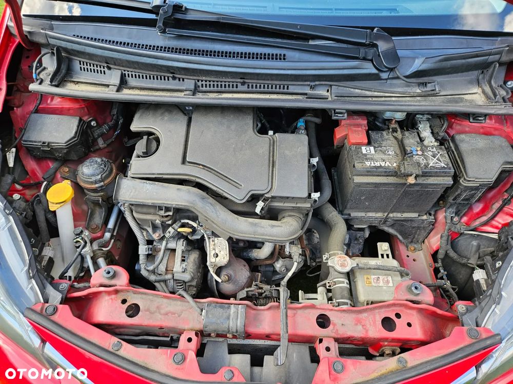 Toyota Yaris 1.0 VVT-i - 36