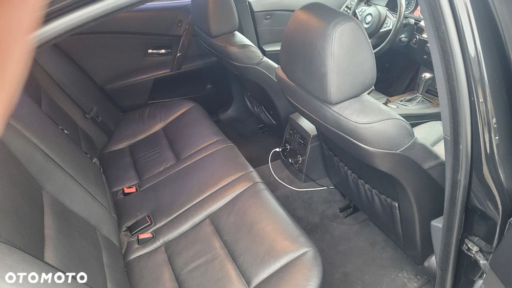 BMW Seria 5 530xd - 2