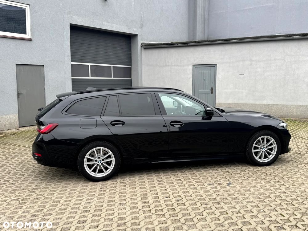 BMW Seria 3 318i Business Edition - 13