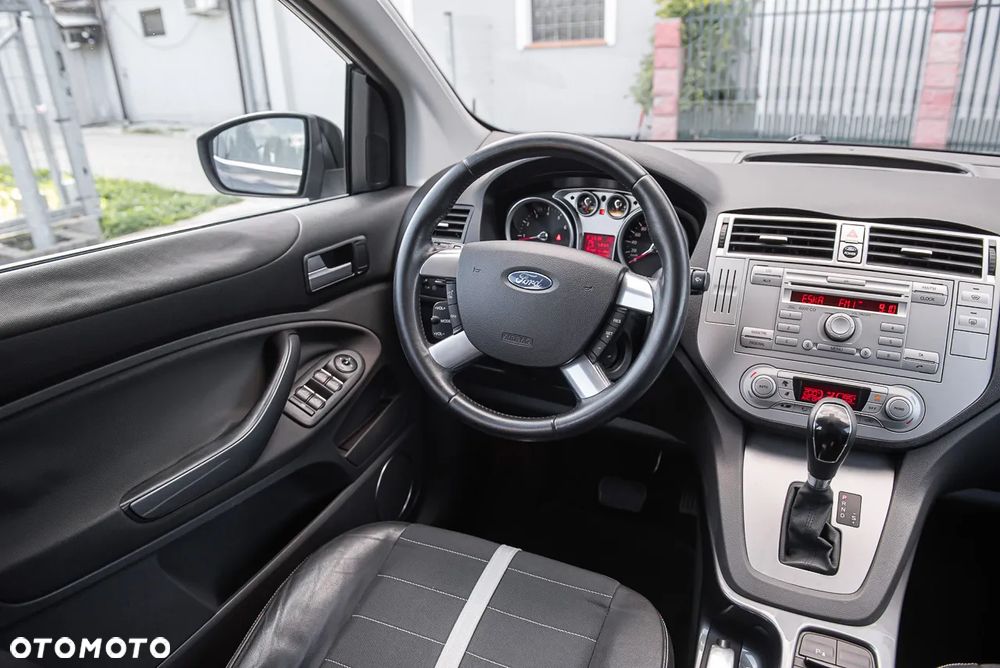 Ford Kuga 2.5 Titanium S - 21