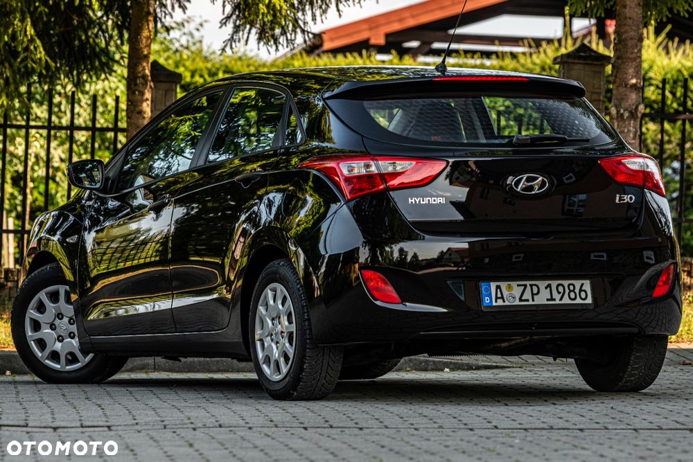 Hyundai i30 1.4 CRDi Advantage - 11