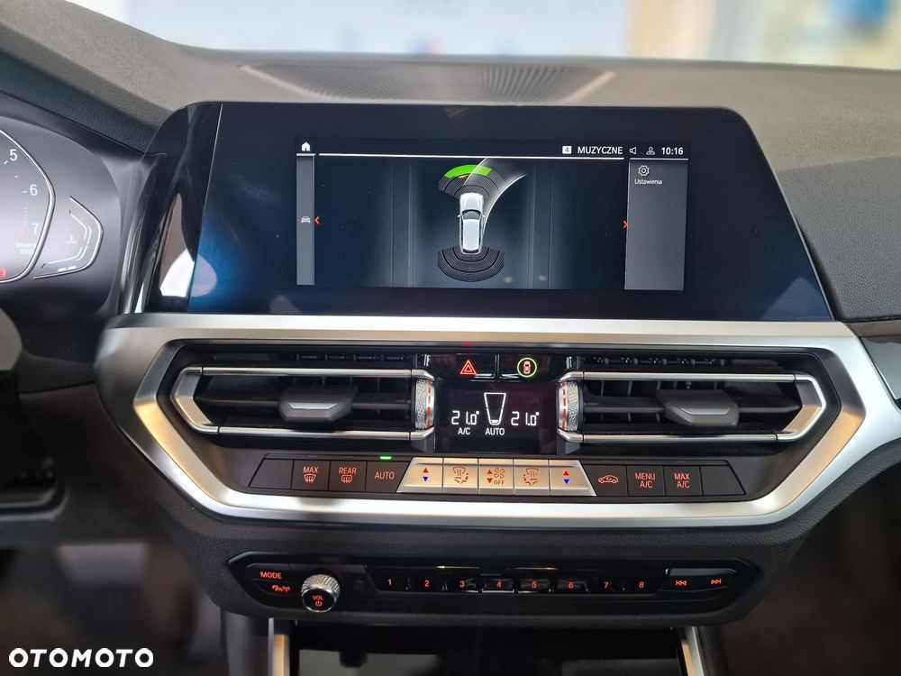 BMW Seria 3 320i Sport Line - 14