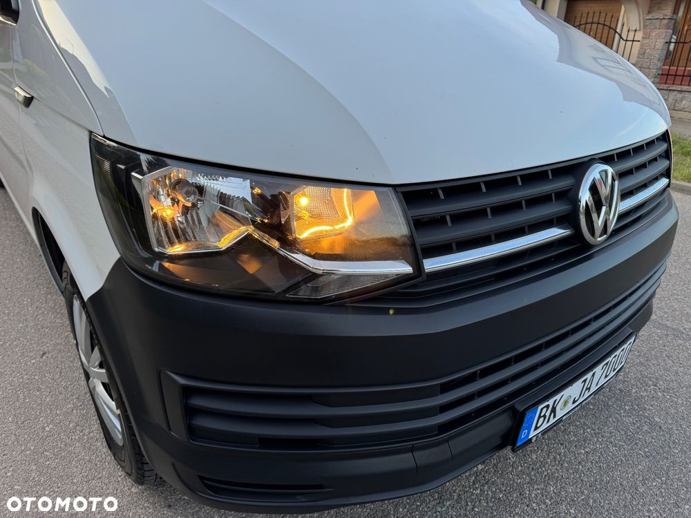 Volkswagen Transporter - 10