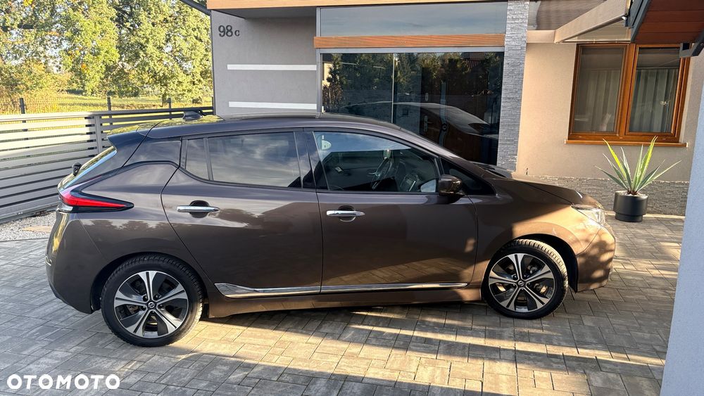 Nissan Leaf 40kWh N-Connecta - 4