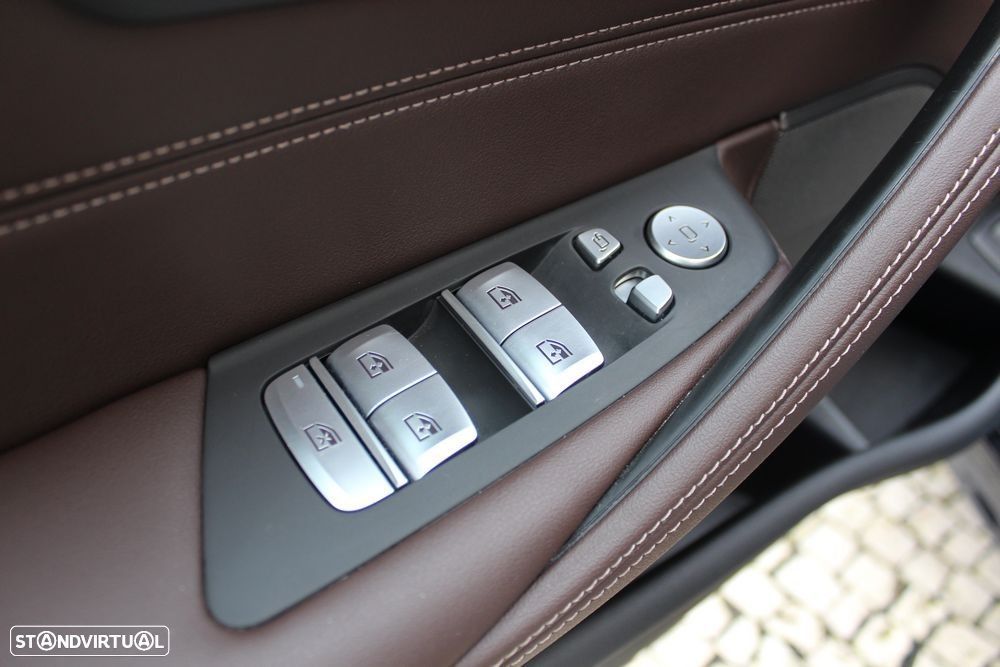 BMW 520 d Pack M Auto - 19