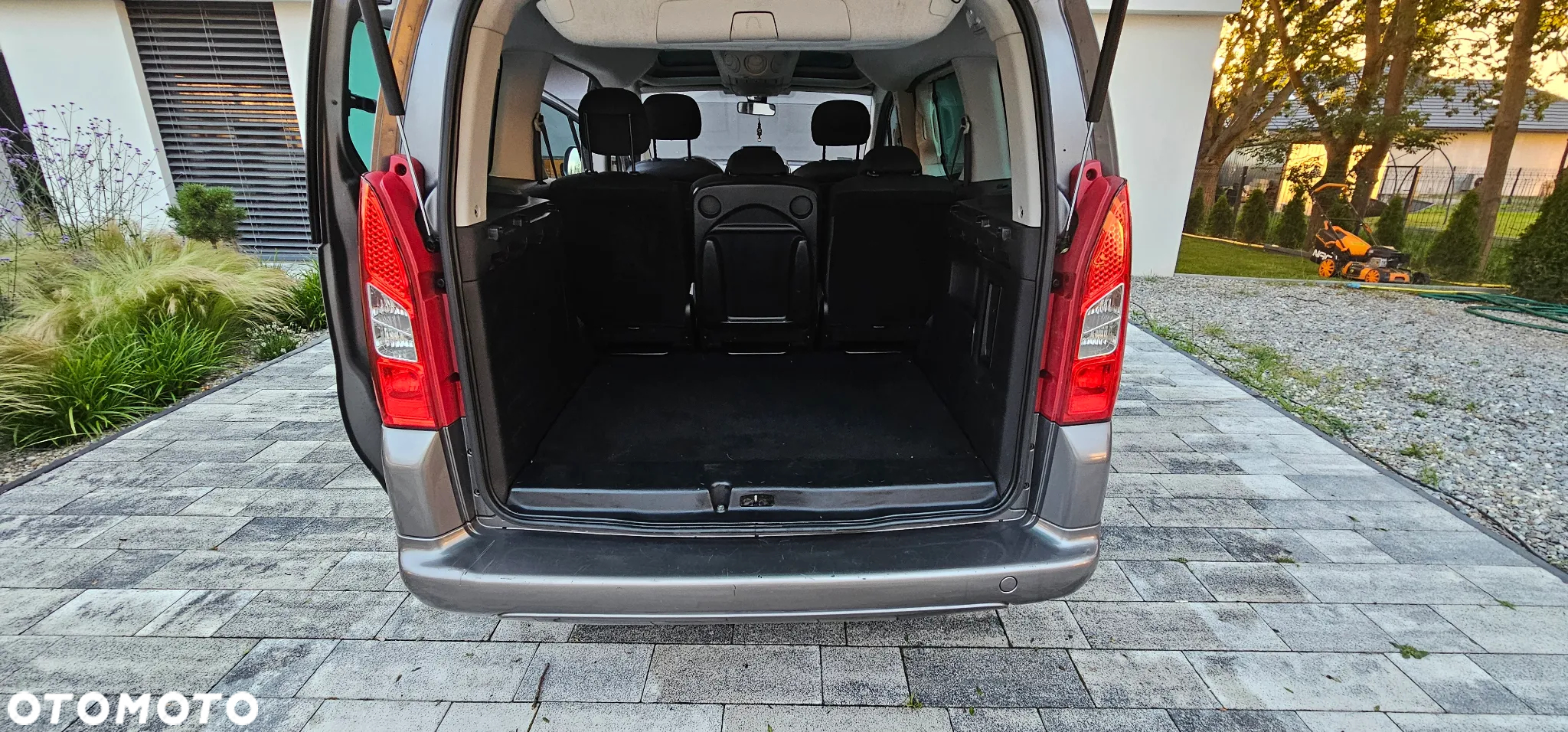 Peugeot Partner Tepee HDi FAP 90 Premium - 10