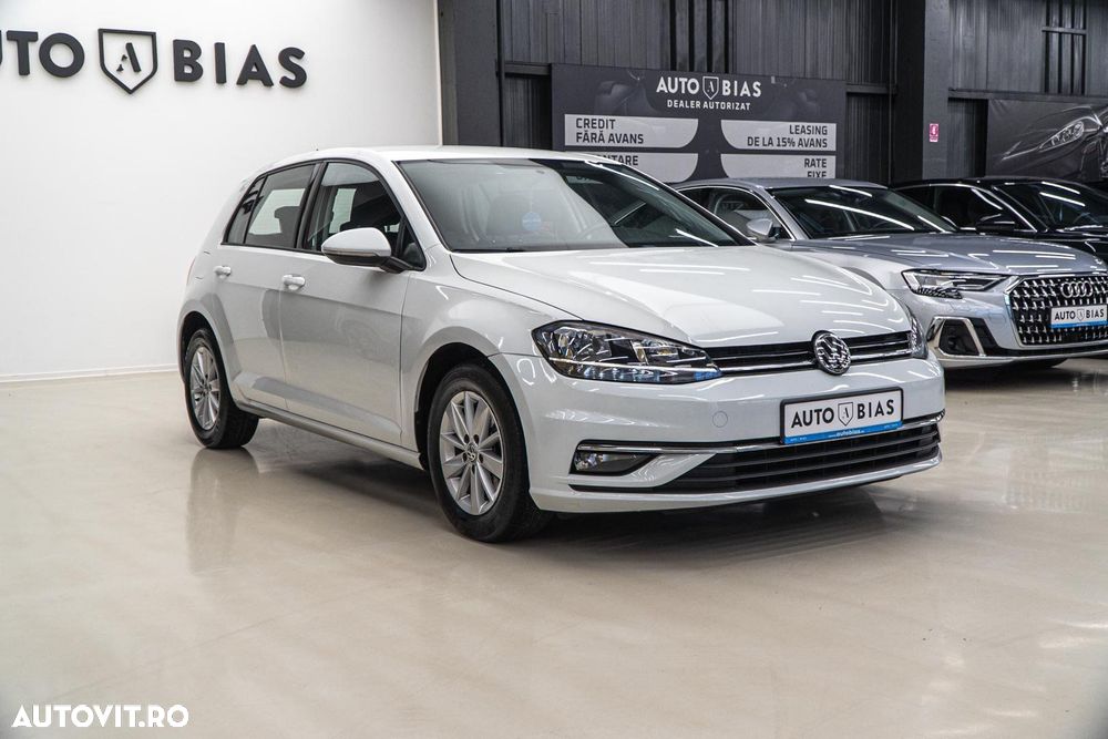 Volkswagen Golf 1.6 TDI (BlueMotion Technology) DSG Comfortline - 4