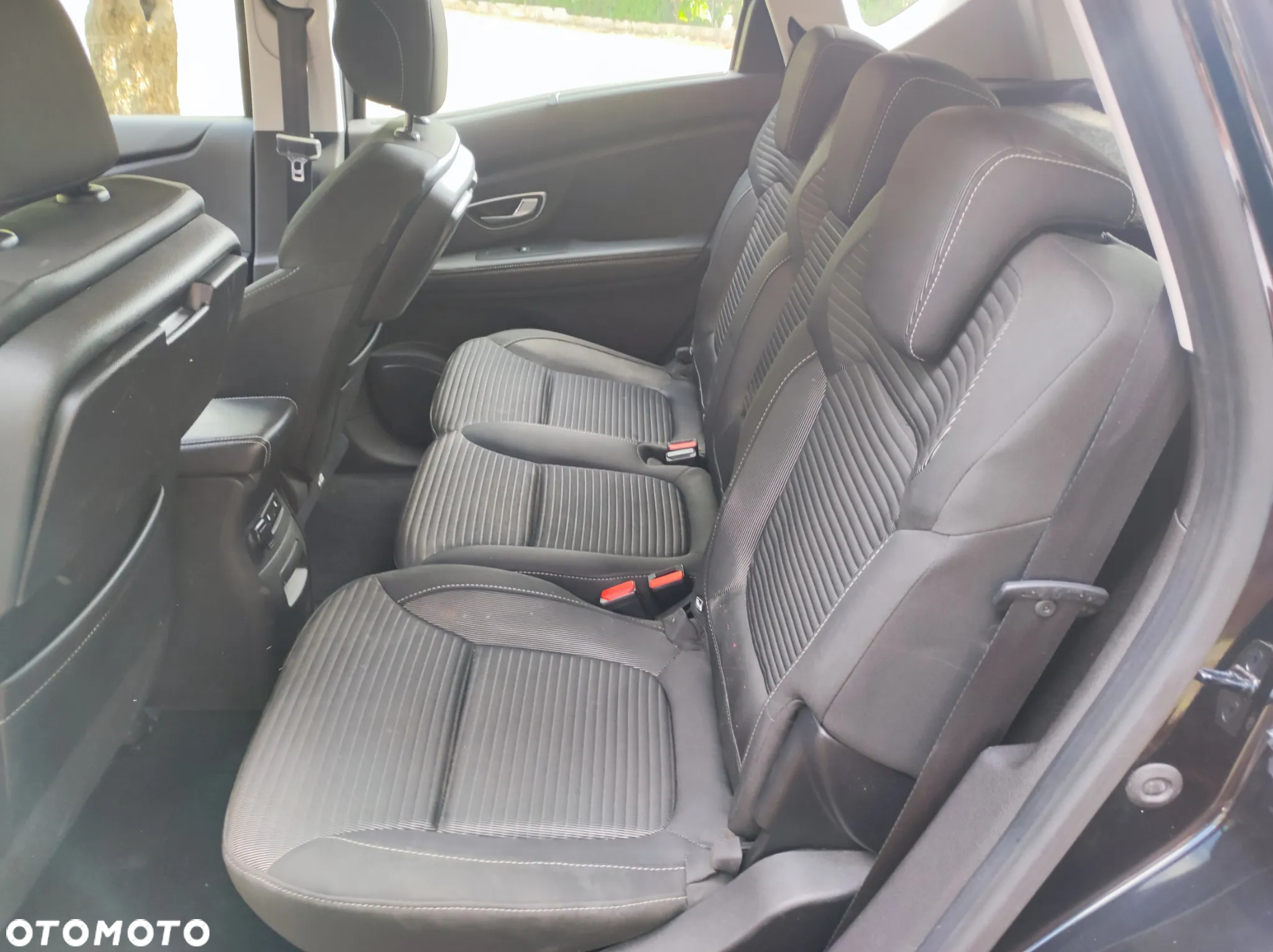 Renault Scenic ENERGY dCi 110 LIMITED - 12