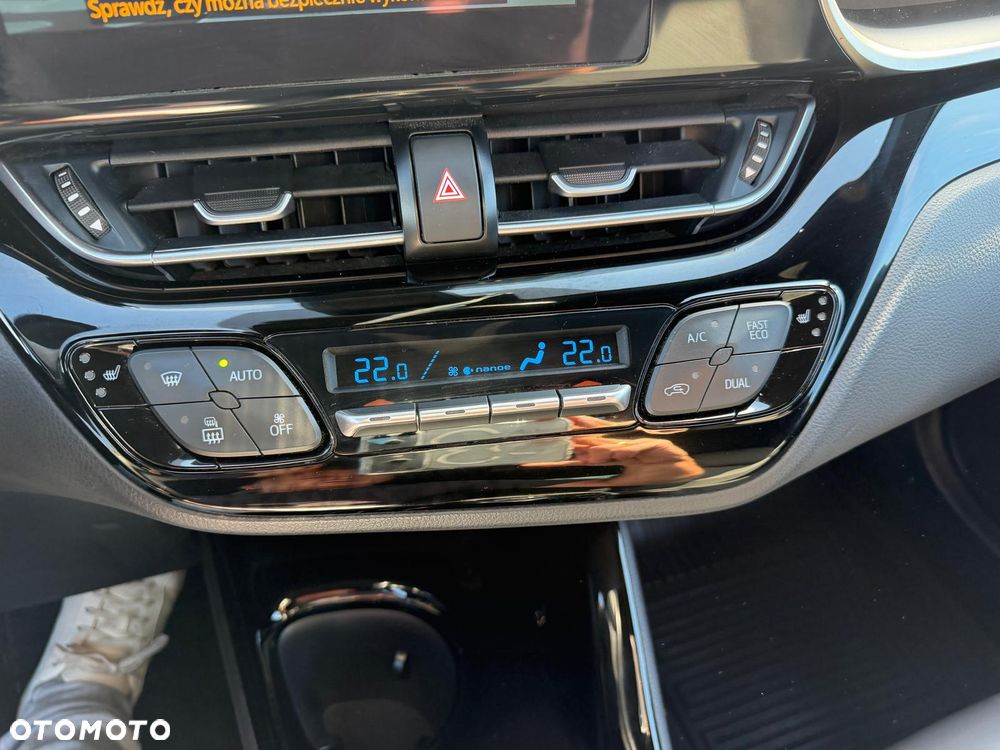 Toyota C-HR 1.8 Hybrid Executive - 24