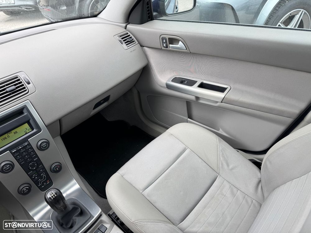 Volvo V50 1.6 D Nível 2 - 14
