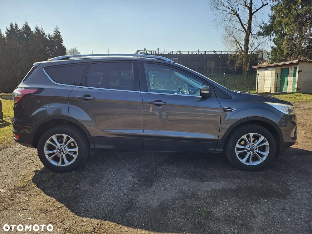 Ford Kuga - 8