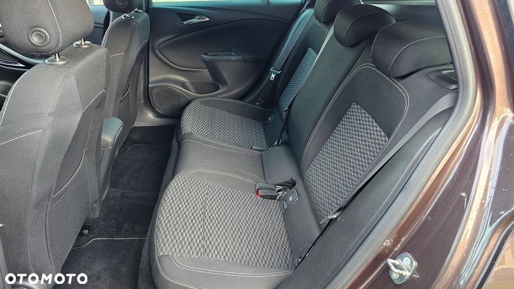 Opel Astra 1.6 BiTrb D (CDTI) Start/Stop Sports Tourer Business - 14