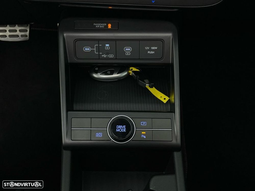 Hyundai Kauai 1.6 GDi HEV Premium - 23