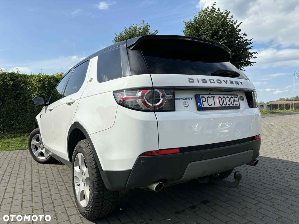Land Rover Discovery Sport D150 FWD R-Dynamic - 9